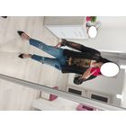 Черная блузка с кружевными рукавами