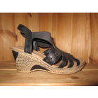 СНИЖЕНА ЦЕНА!!! Босоножки на танкетке, р.36