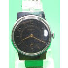 В коллекционном состоянии. "Победа". Часы на ходу. Ретро СССР.