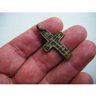 Крестик. Ни когда раньше не видел такого.