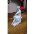 Статуэтка фигуристка в отличном состоянии