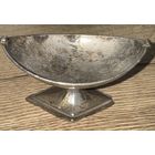 Cолонка старинная.