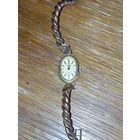 Часы механические ЛУЧ . С рубля