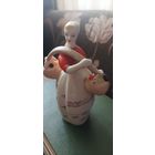 Девушка с грибами.