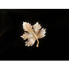 Брошь винтаж, Sarah Coventry кленовый лист 1970е года