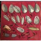 Блесны грузики тройники из СССР одним лотом все что на фото