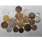 Монеты разные.