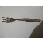 Вилка десертная с рисунком.