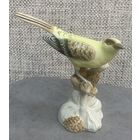 Фарфоровая статуэтка Кукушка на сосновой ветке, Royal Dux. Чехословакия. Высота 15.5 см.