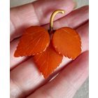 Винтажная брошь. Янтарь.