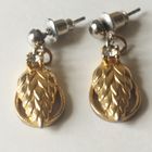 Серьги - пуссеты винтажные. Позолота. 2,5х1 см.