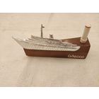 Фигурка на стол.