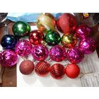 Ёлочная игрушки , Шарики  18 штук . С рубля
