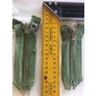 2 прочнейших  советских  замка  от снаряжения  лётчика-размеры  см.по линейке! для рукавов,карманов,обуви и др.