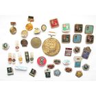 Все лоты с рубля.Значки спорт,СССР