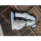 Статуэтка поцелуй