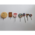 ЗНАЧКИ НА ИГОЛКЕ.