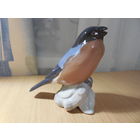 Фарфоровая статуэтка. Снегирь. Копенгаген.