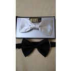 Бабочка атласная серая