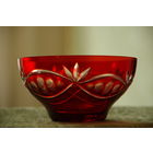 Ваза красное стекло   ( диаметр 14 см , высота 7 см )