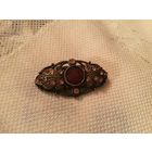 Брошь  Викторианский стиль под бронзу Англия винтаж