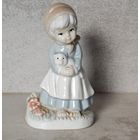 Статуэтка девочка