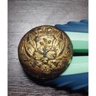 Редкая пуговица с гербом рода Скирмунты размер (30мм)