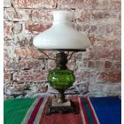 Старинная керосиновая лампа