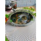 Красивые настольные часы . Состояние на скане. Работоспособность неизвестна.