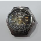 Часы мужские "ORIENT" Япония. Диаметр часов 4.3 см.