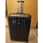 Большой чемодан 70х50х30(размеры без выступающих элементов, колёс и ручек). Американский бренд RICARDO BEVERLI HILLS, созданный в Калифорнии