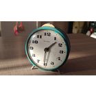 Часы будильник Янтарь, 200 лотов с 1 рубля,5 дней!