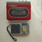 Кассетный плеер и радиоприемник