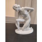 Статуэтка девушка после душа rosenthal , германия