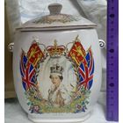 Редкая коллекционная фарфоровая банка для чая/сахарница. Королева Елизавета II. Золотой Юбилей. 50 лет на Английском троне .