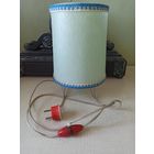 Лампа настольная, СССР, 60-е годы. Общая высота 28,5 см, плафон 21,5 см, диаметр основания плафона 19 см, диаметр верха 16 см.