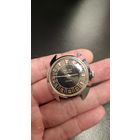 С 1 рубля 3 дня! Яркое внешнее состояние. Качнешь, дернутся, но не идут.