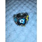 Кольцо с объёмным дизайном