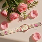 Женские часы с цветочным узором