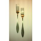 Две вилки мельхиоровые (СССР), длина - 18 см. Цена за одну 11 р.
