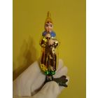 Клоун с дудочкой