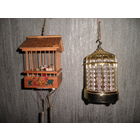 Поющие птички в клетках.С рубля.