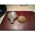 Гренада и пуговица