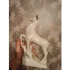 Статуэтка олень