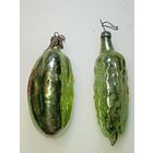 Ёлочные  игрушки ,  Огурцы  из СССР . С рубля .