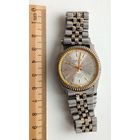 Кварц с браслетом.