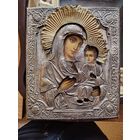Икона Божией Матери Иверская, 19 век. Красивый Оклад!