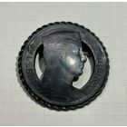 Брошь Сакта из 5-латовой монеты 1932г., 23,88 грамм, патина. Латвия.
