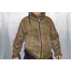 Аналог знаменитой куртки англ.лётчиков ф-мы"Ирвинг" на натур.меху с полностью рабочими замками.Порывов нет-пригодна к повседневной носке.