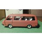 Модель 1/43 автомобиль RAF 2203. СССР метал.